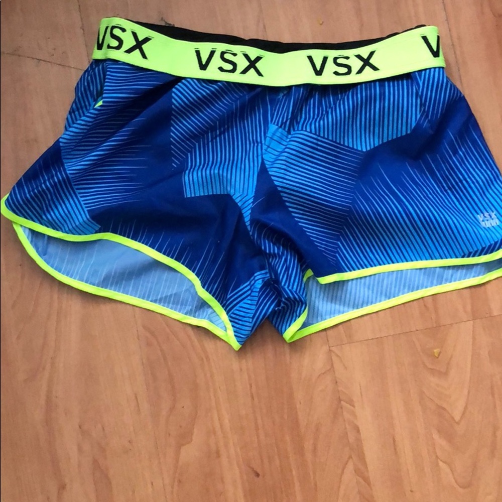 victoria secret sport short NEVER USED